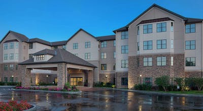 Homewood Suites Carle Place Garden City