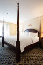 Hotel The Simsbury Inn photo 2