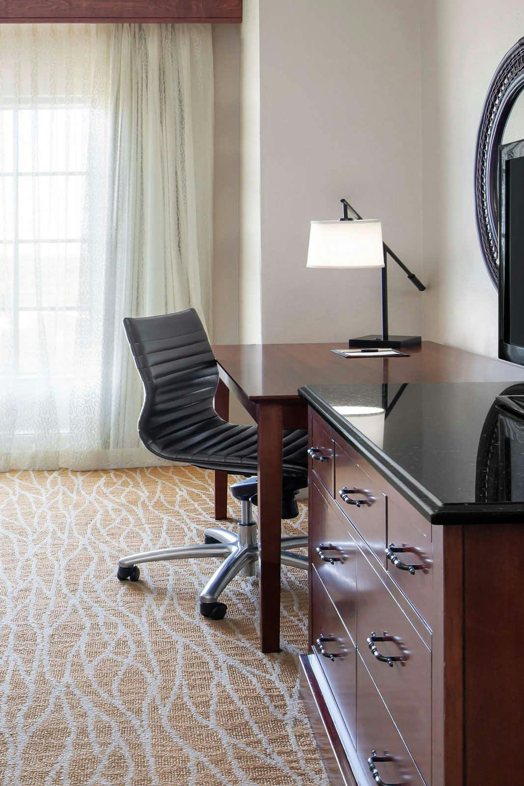 Hotel Doubletree Sunrise Sawgrass Mills photo 4