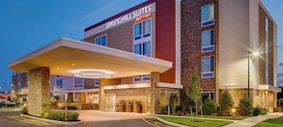 Springhill Suites Carle Place Garden City