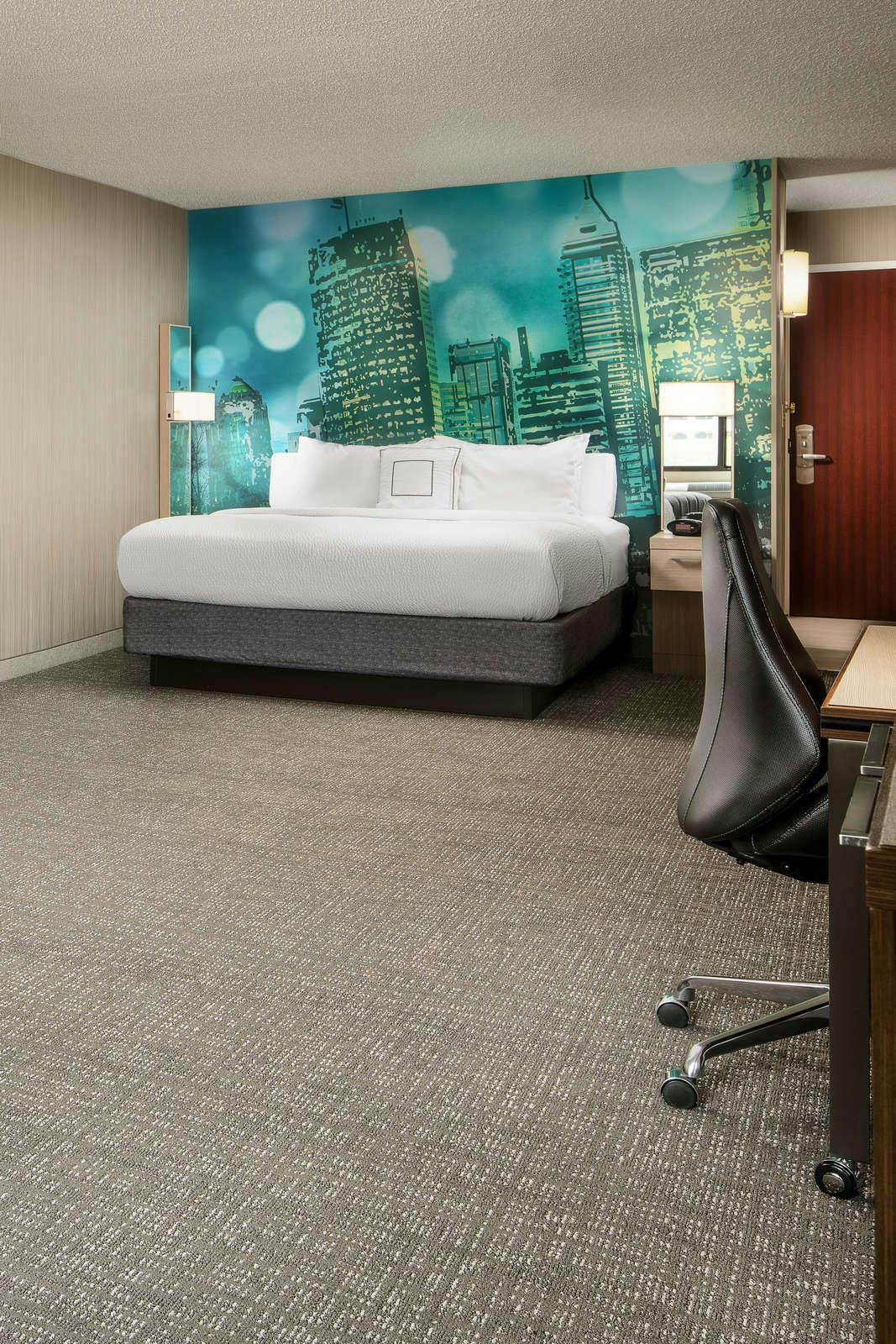 Hotel Courtyard by Marriott Indianapolis at the Capitol photo 2