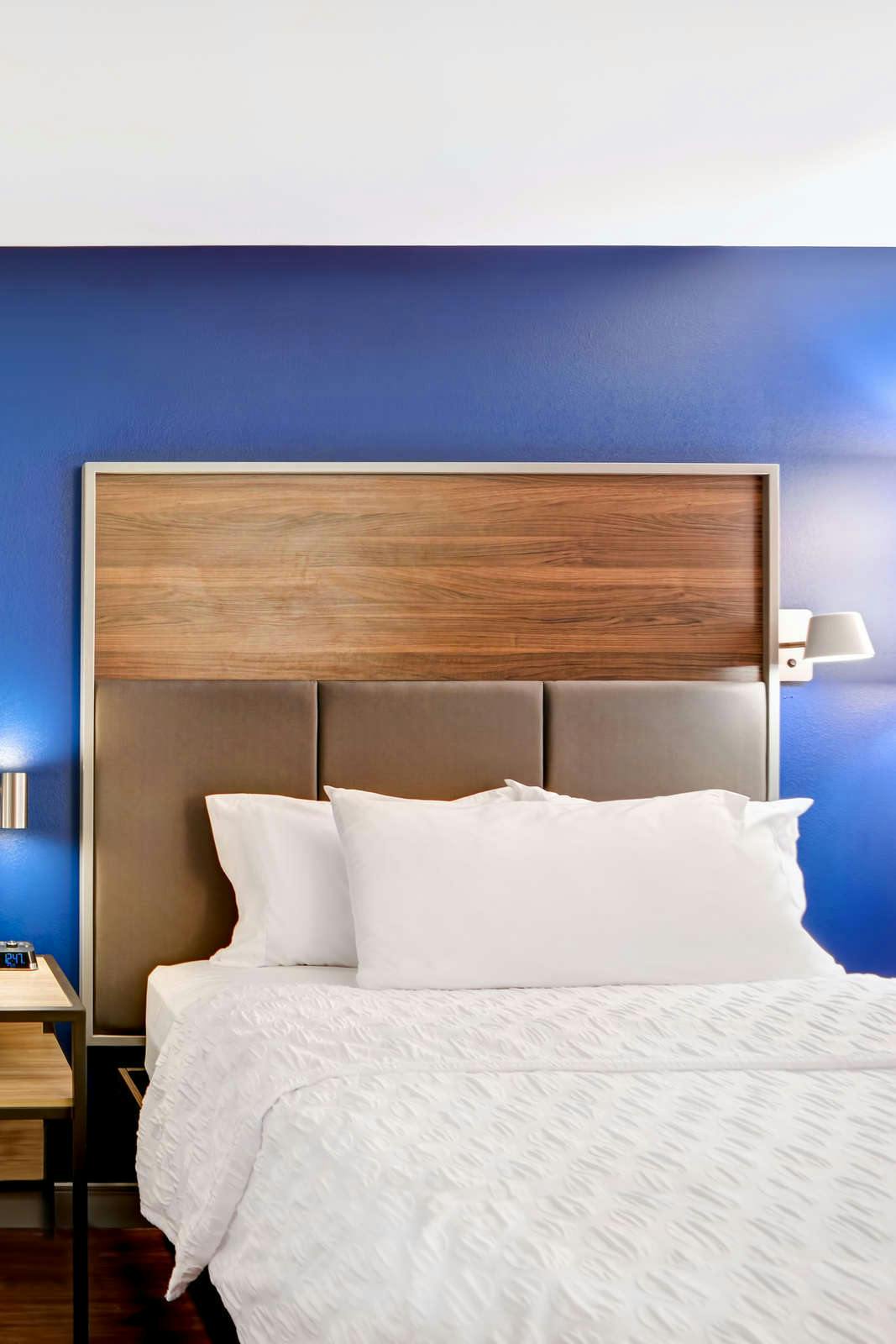 Hotel TRU by Hilton Middletown photo 3