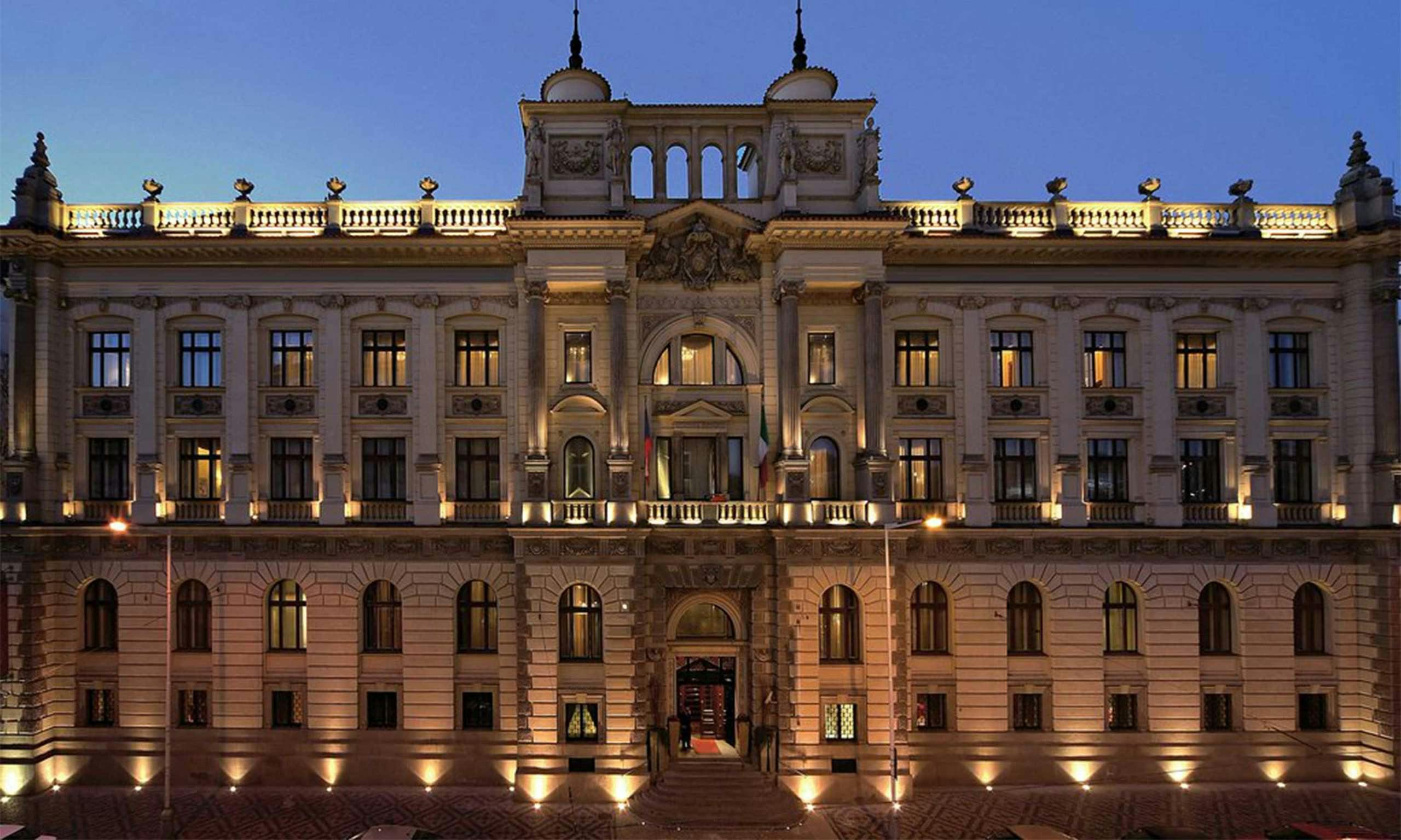 NH Collection Prague Carlo IV