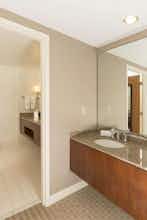 Hotel Hilton Indianapolis Hotel & Suites photo 4