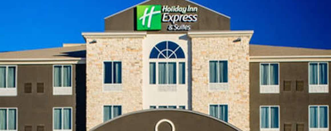 Holiday Inn Express Hotel & Suites Austin NW Arboretum