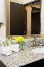 Hotel Holiday Inn Express Hotel & Suites Austin NW Arboretum photo 4