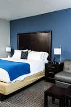 Hotel Holiday Inn Express Hotel & Suites Austin NW Arboretum photo 1