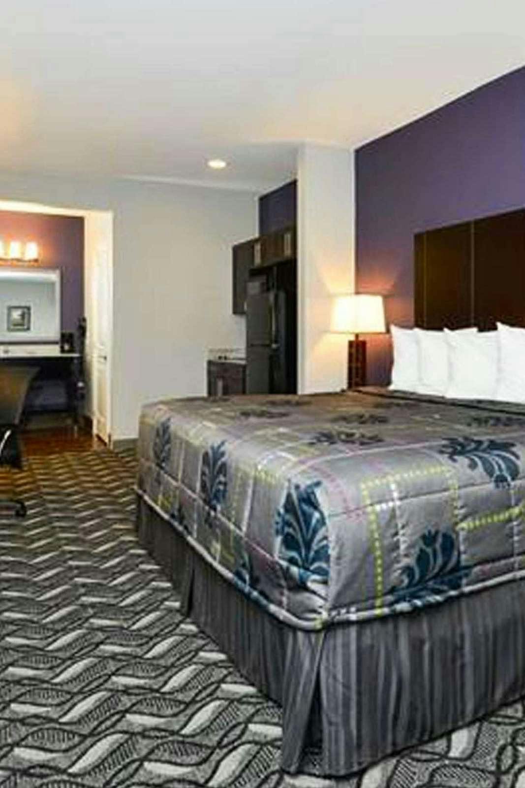 Hotel Belmont Inn and Suites Tatum photo 2