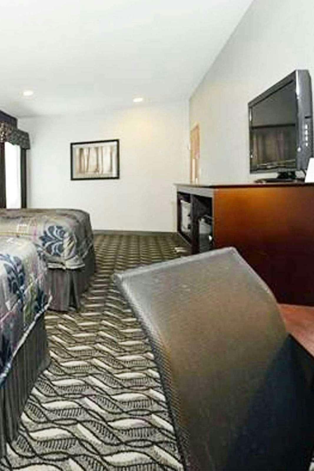 Hotel Belmont Inn and Suites Tatum photo 4