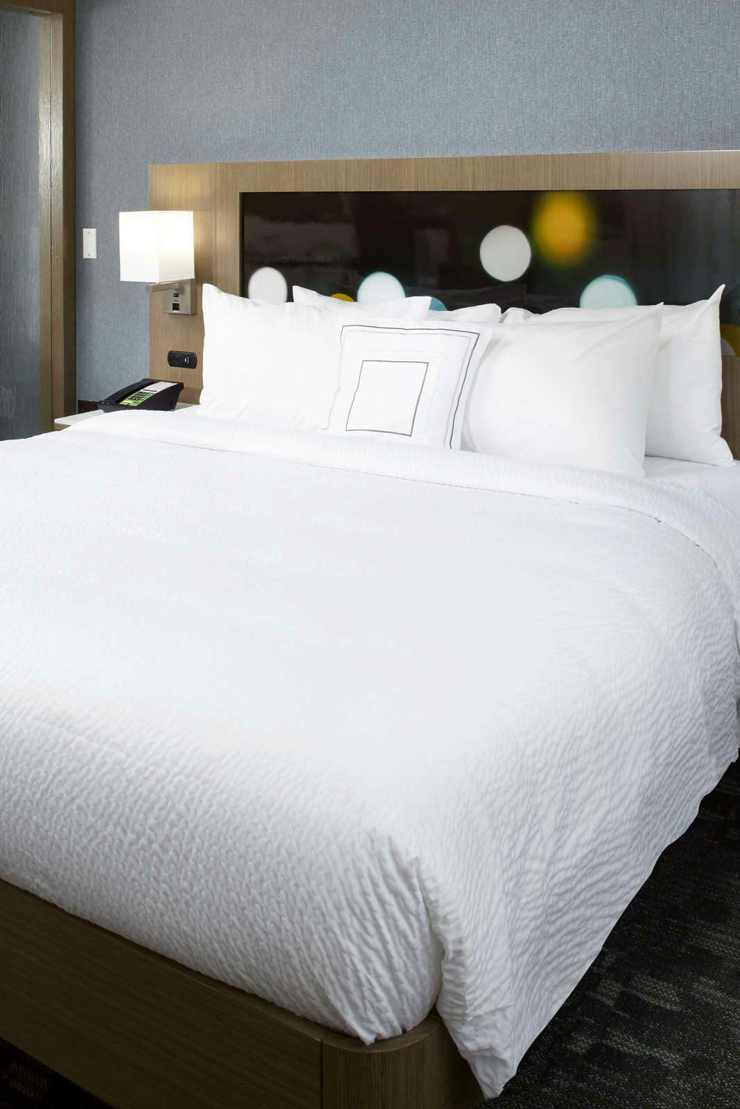 Hotel Courtyard by Marriott Akron Downtown photo 2