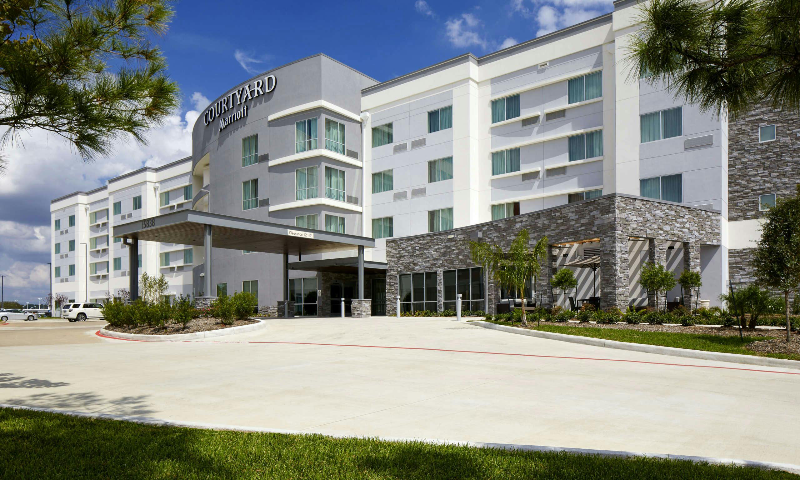 Courtyard by Marriott Houston Intercontinental Airport