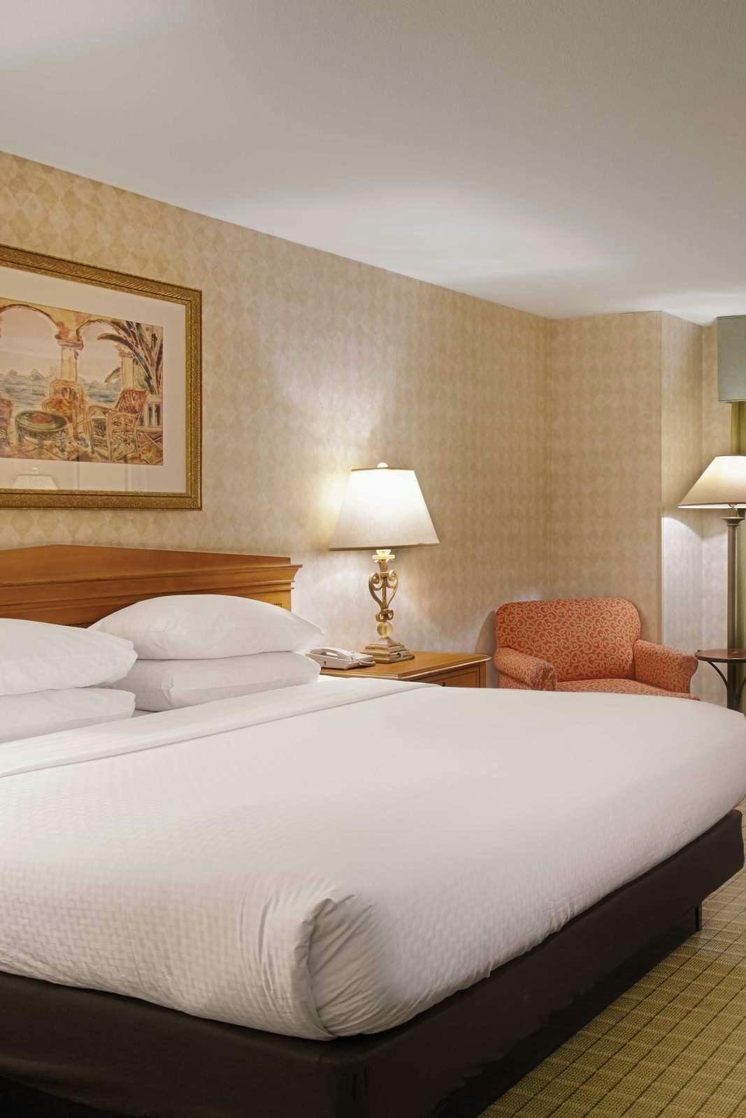 Hotel DoubleTree by Hilton Atlanta - Roswell photo 1