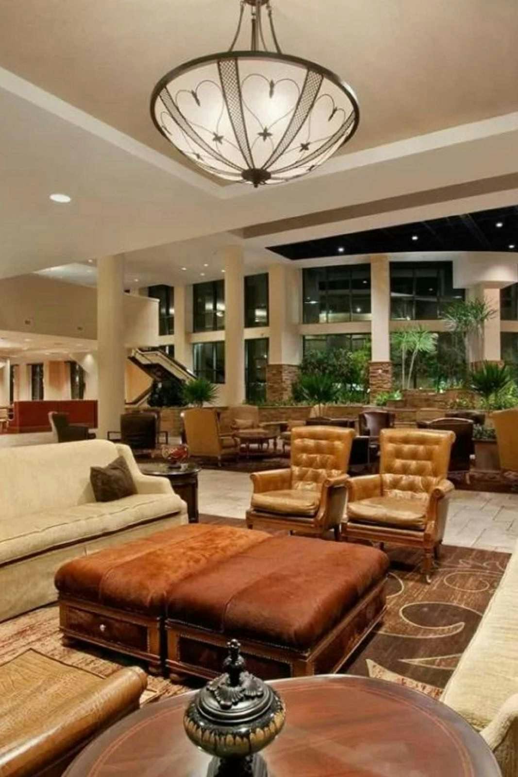 Hotel Embassy Suites San Antonio Riverwalk Downtown photo 3