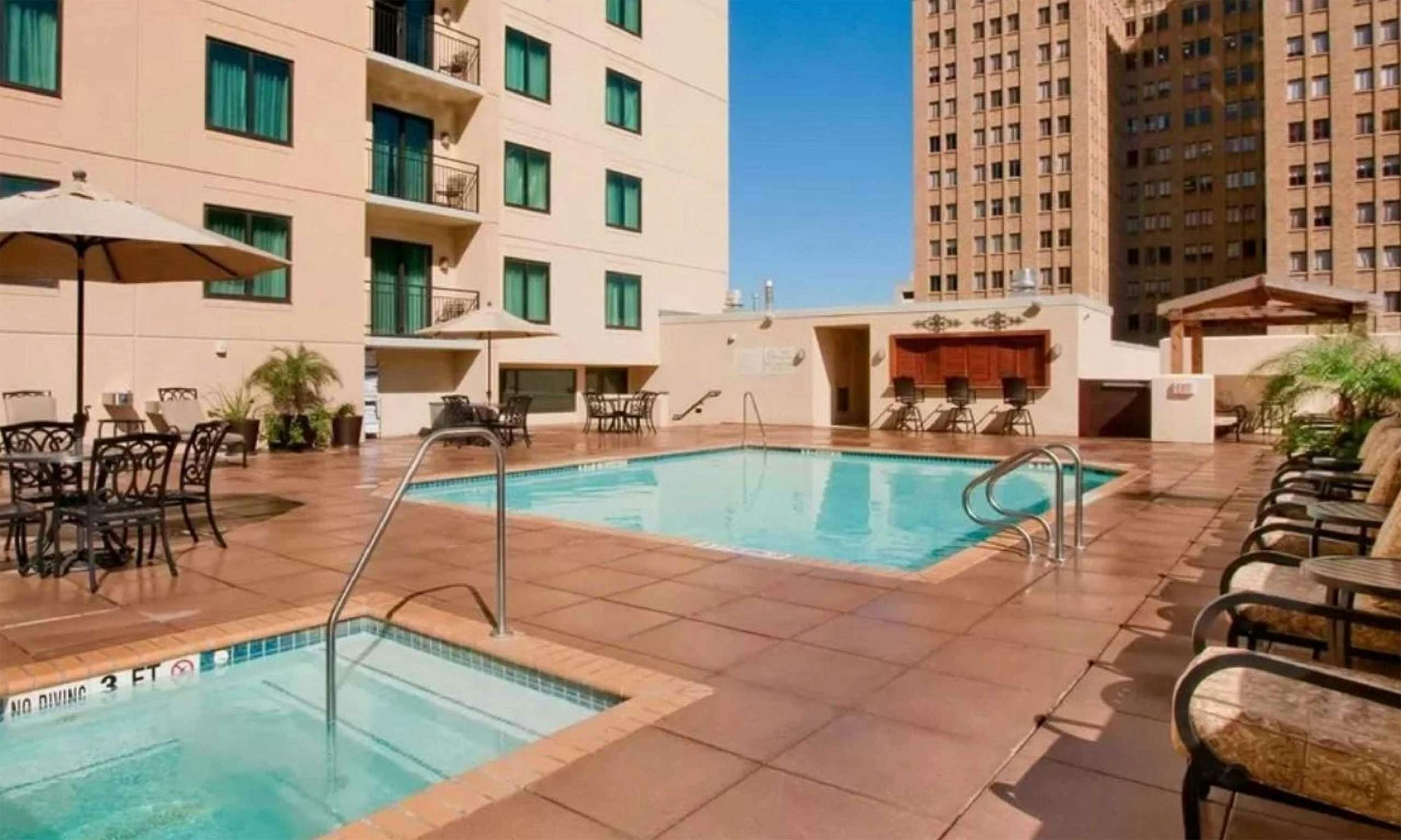 Embassy Suites San Antonio Riverwalk Downtown