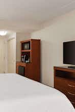 Hotel Hilton Garden Inn Shelton photo 2
