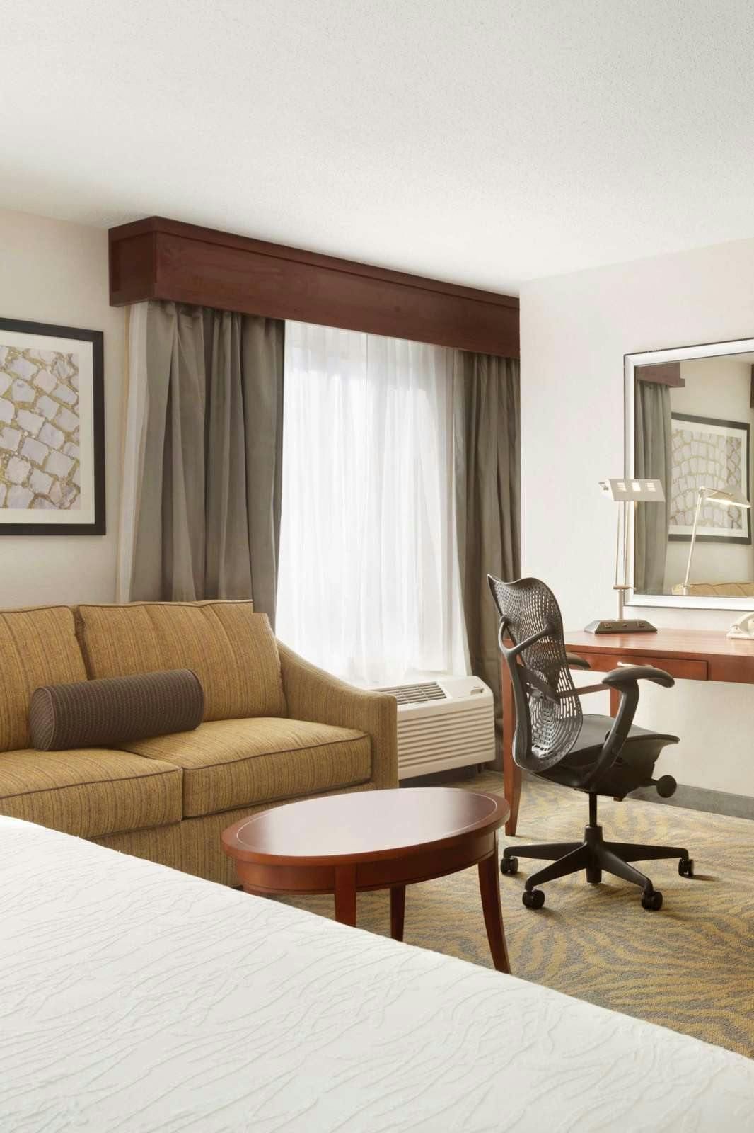 Hotel Hilton Garden Inn Shelton photo 1