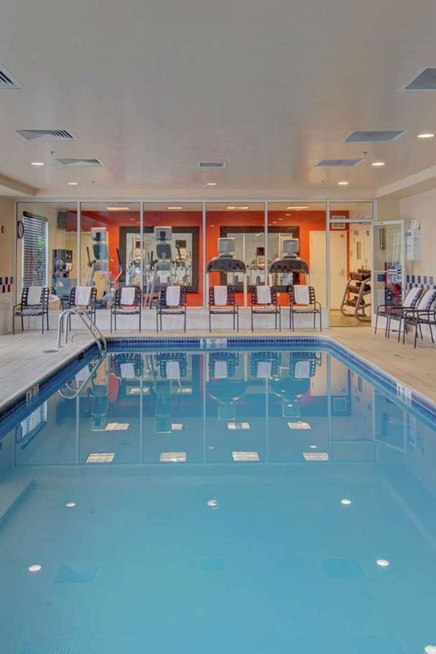 Hotel Hilton Garden Inn® Norwalk photo 1