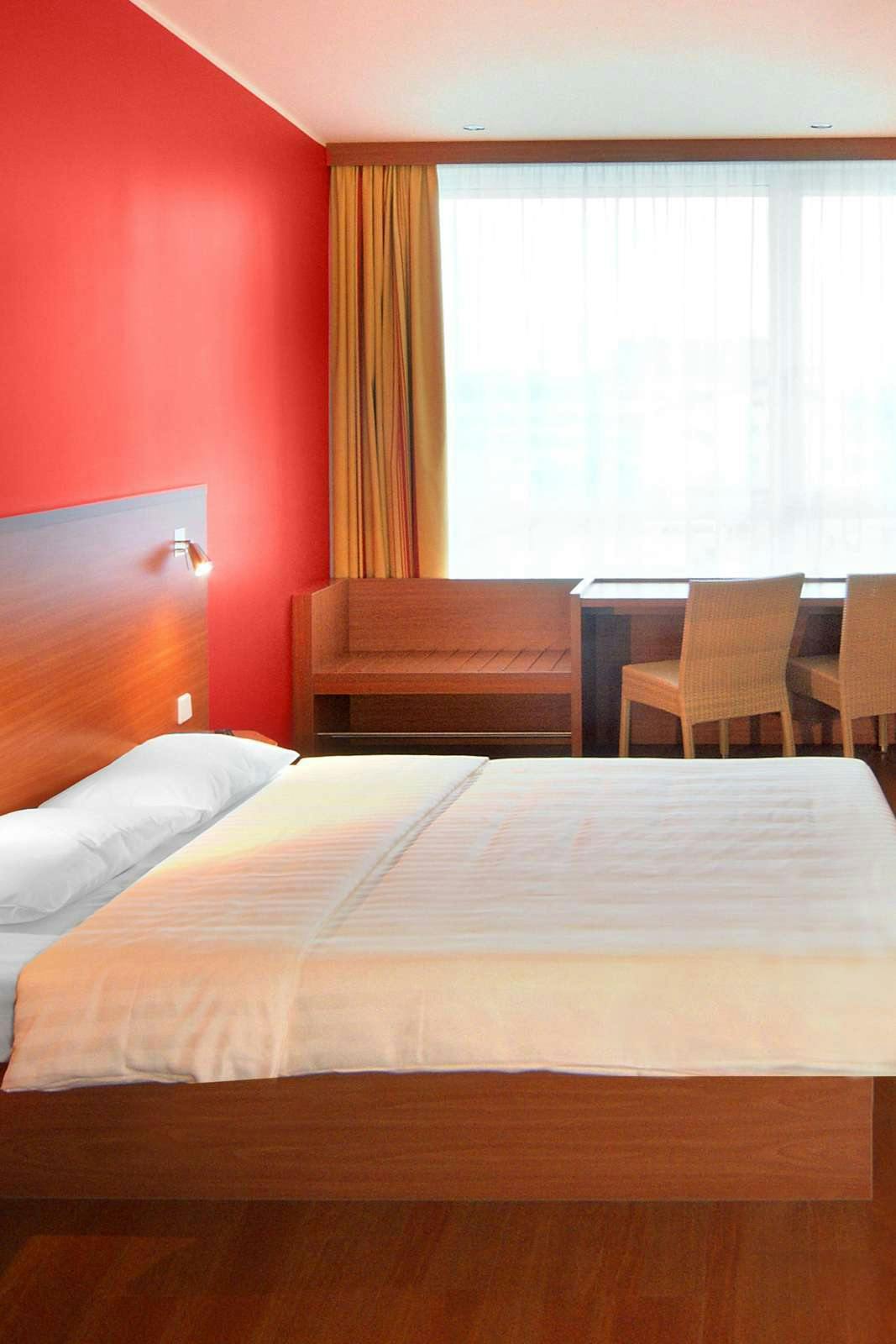 Hotel Star Inn Hotel Salzburg Airport-Messe, by Comfort photo 1