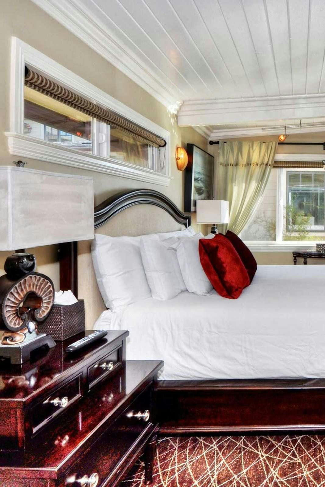 Hotel The Retreat in Laguna photo 1