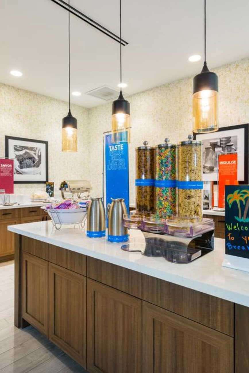 Hotel Hampton Inn & Suites Miami Wynwood / Design District photo 5