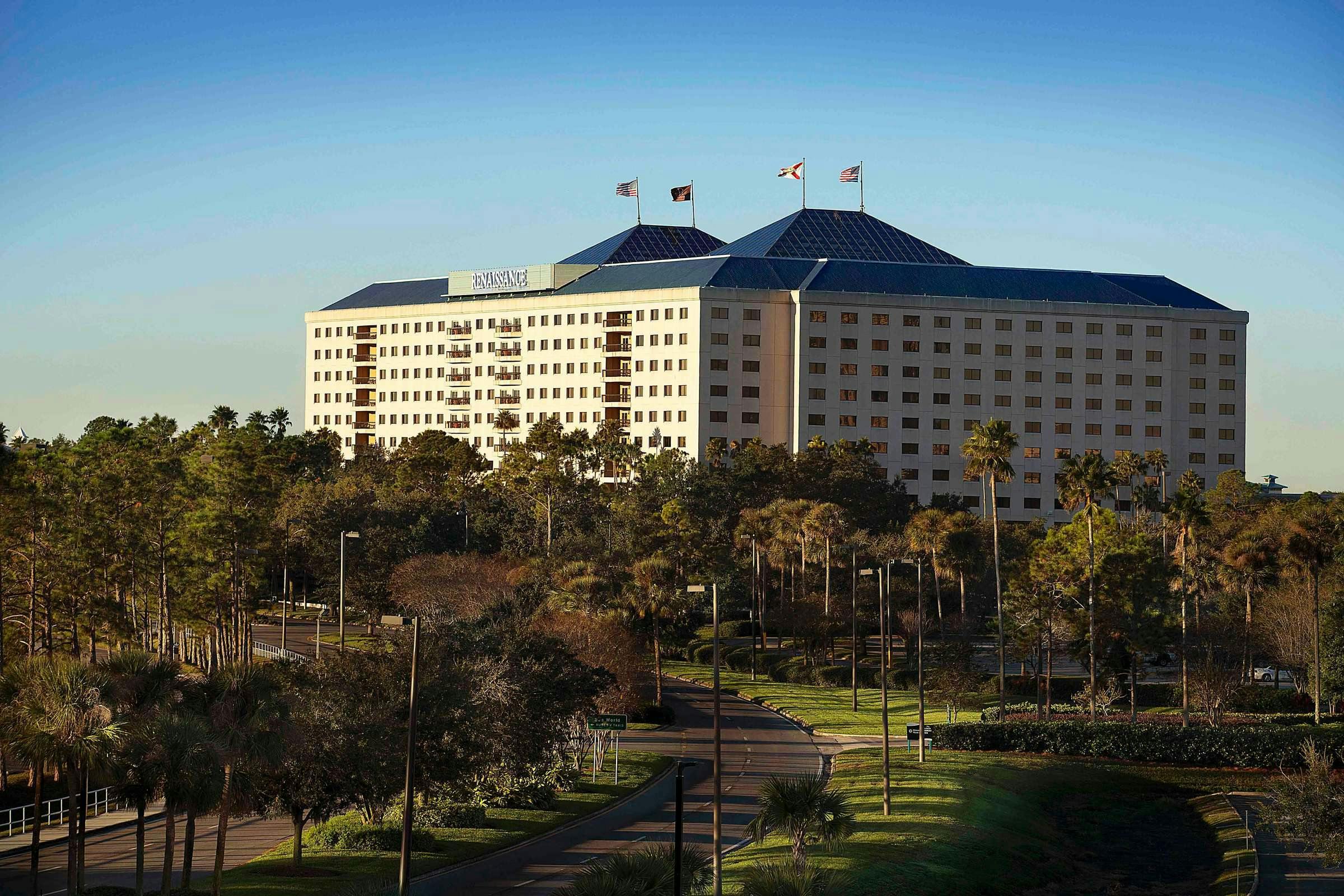 Hotel Renaissance Orlando at Seaworld photo 5