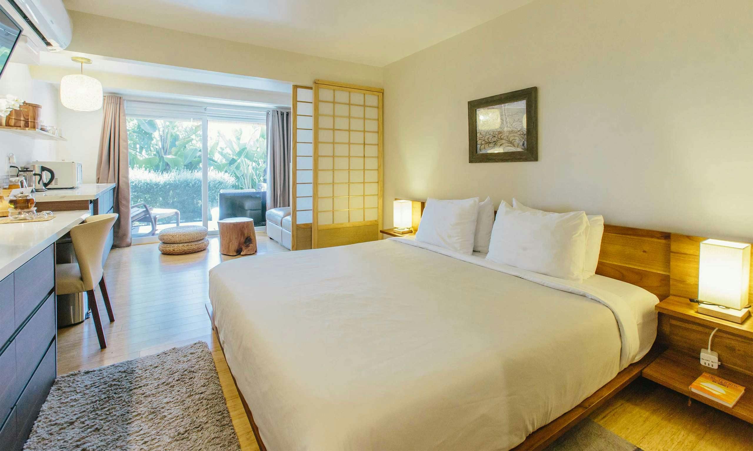 Inn At Moonlight Beach