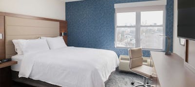 Holiday Inn Express Hotel & Suites Cambridge