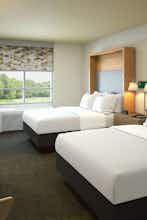 Hotel Holiday Inn & Suites Toledo Southwest Perrysburg photo 3