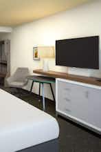 Hotel Holiday Inn & Suites Toledo Southwest Perrysburg photo 5