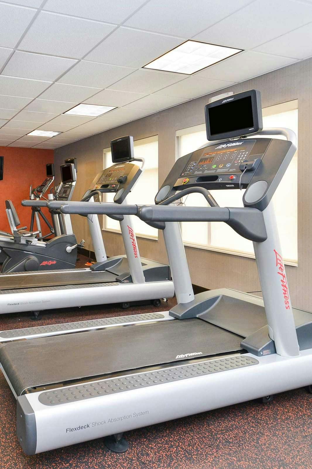 Hotel Residence Inn by Marriott Champaign photo 5