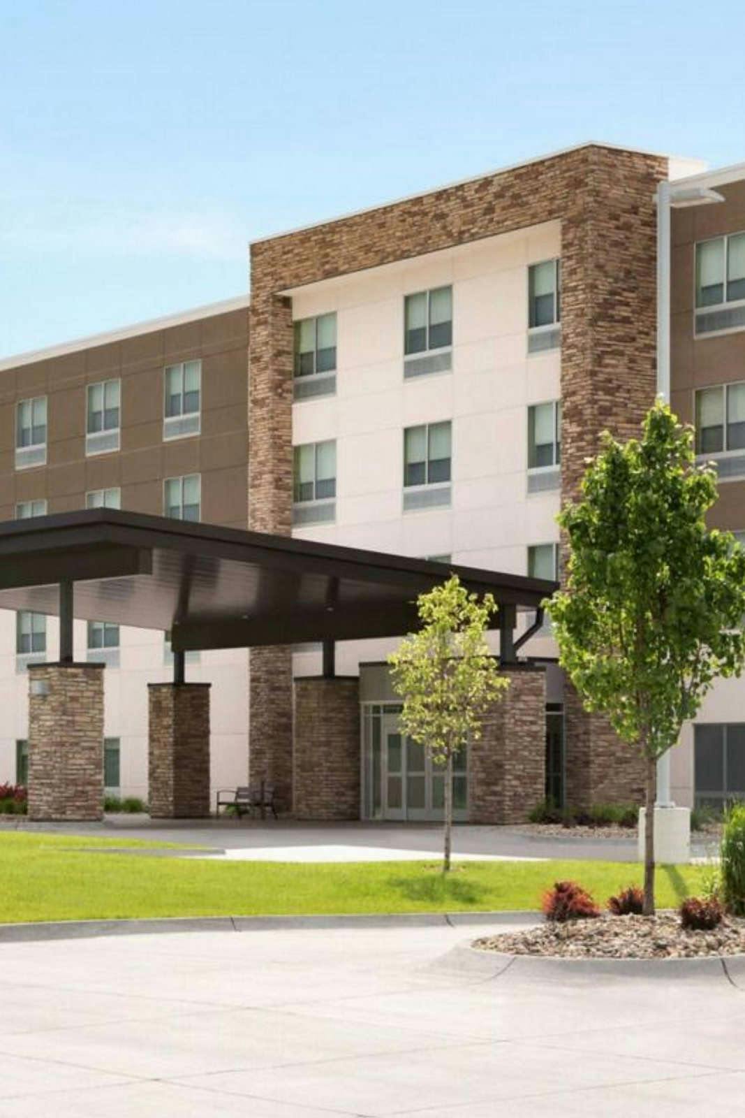 Hotel Holiday Inn Express & Suites Bourbonnais East Bradley photo 1