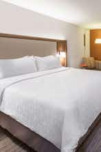 Hotel Holiday Inn Express & Suites Purcell photo 2