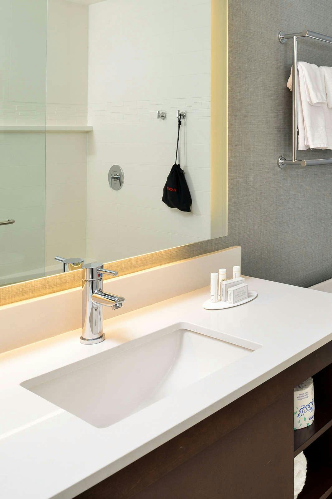 Hotel Residence Inn by Marriott Des Moines Downtown photo 4