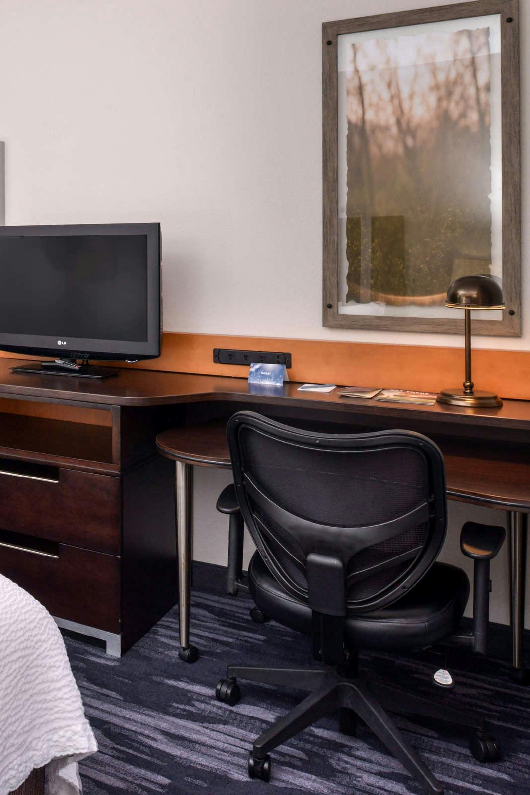 Hotel Fairfield Inn & Suites by Marriott Cedar Rapids photo 5