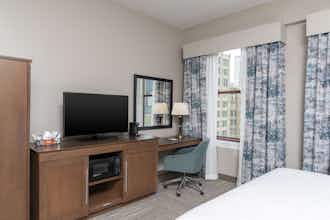 Hotel Hampton Inn Indianapolis Downtown Across from Circle Centre photo 3