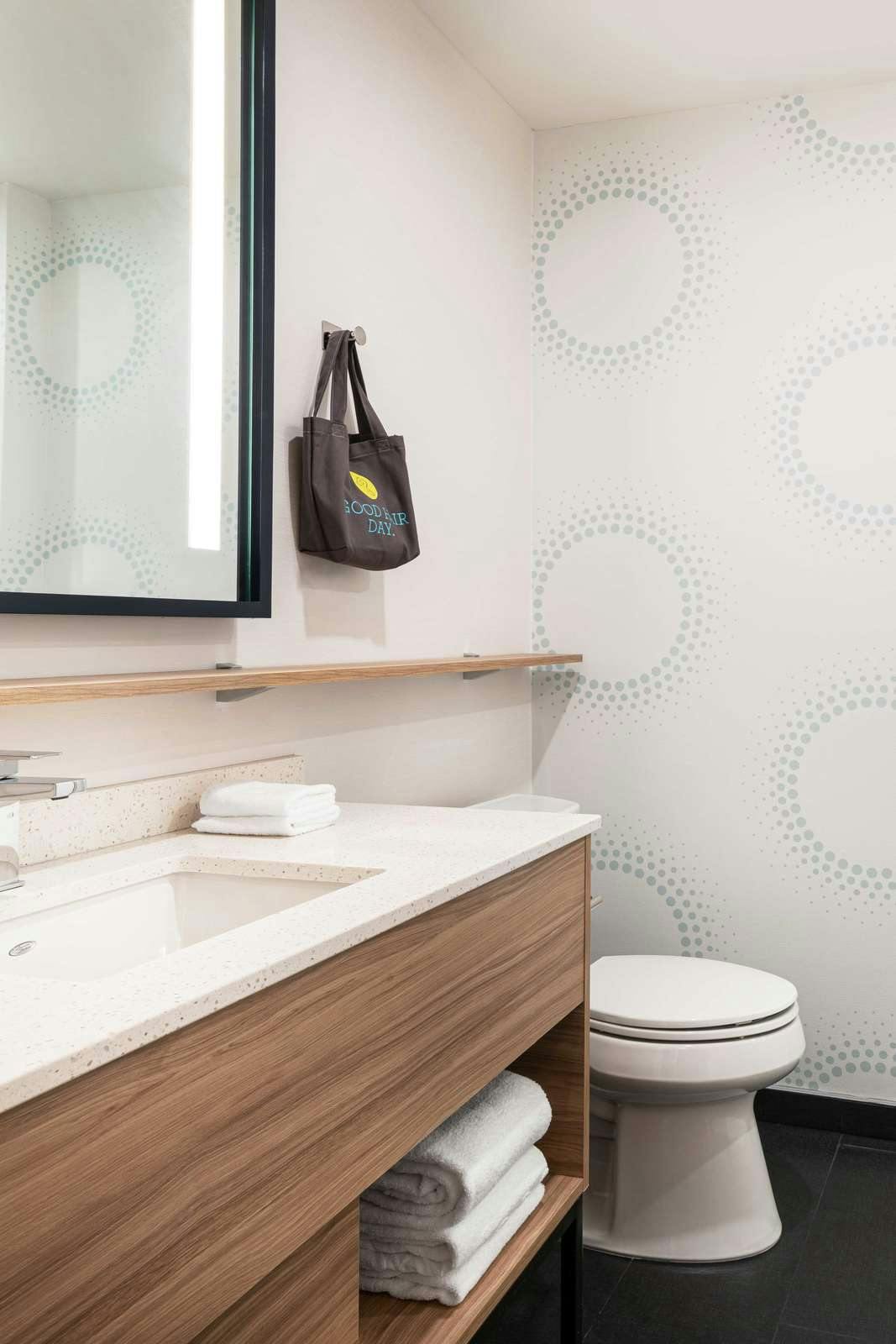 Hotel Tru by Hilton Denver Downtown Convention Center photo 5