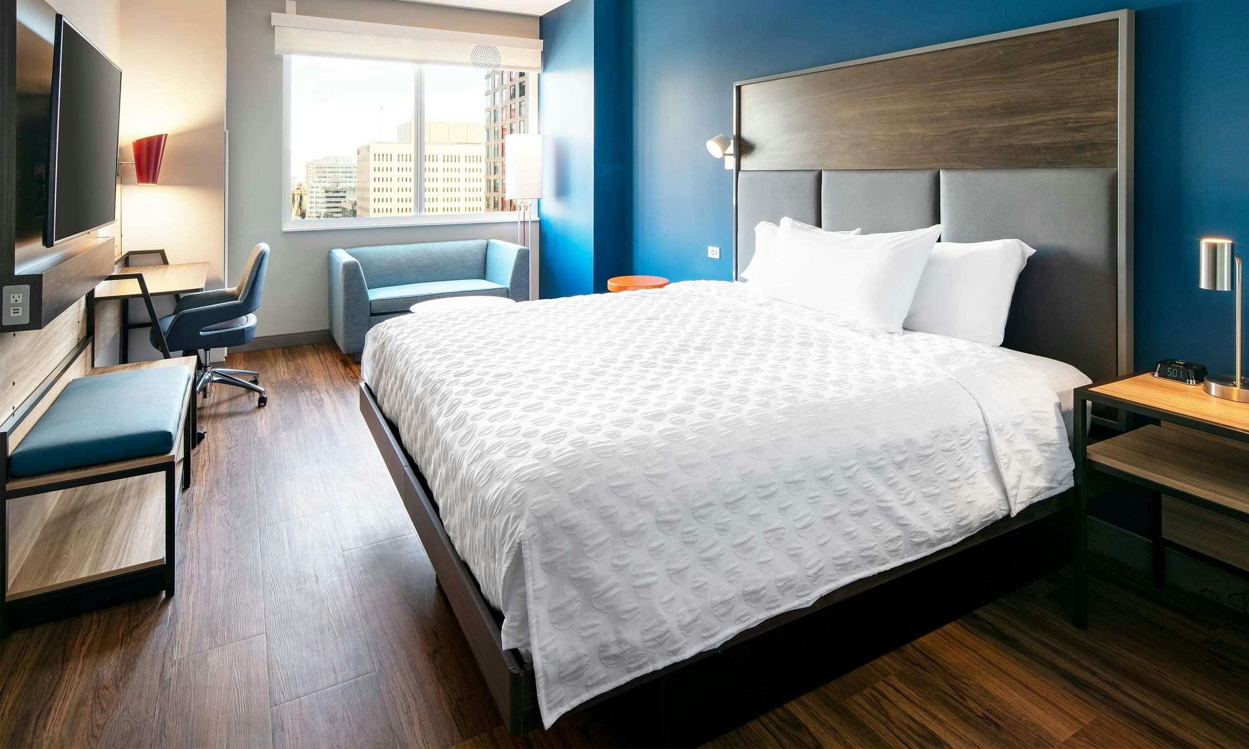 Tru by Hilton Denver Downtown Convention Center