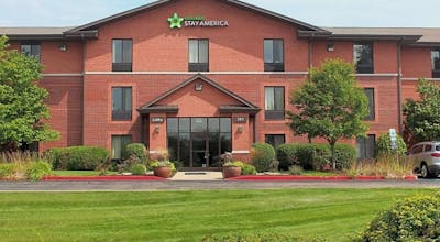Extended Stay America Suites Rockford State Street