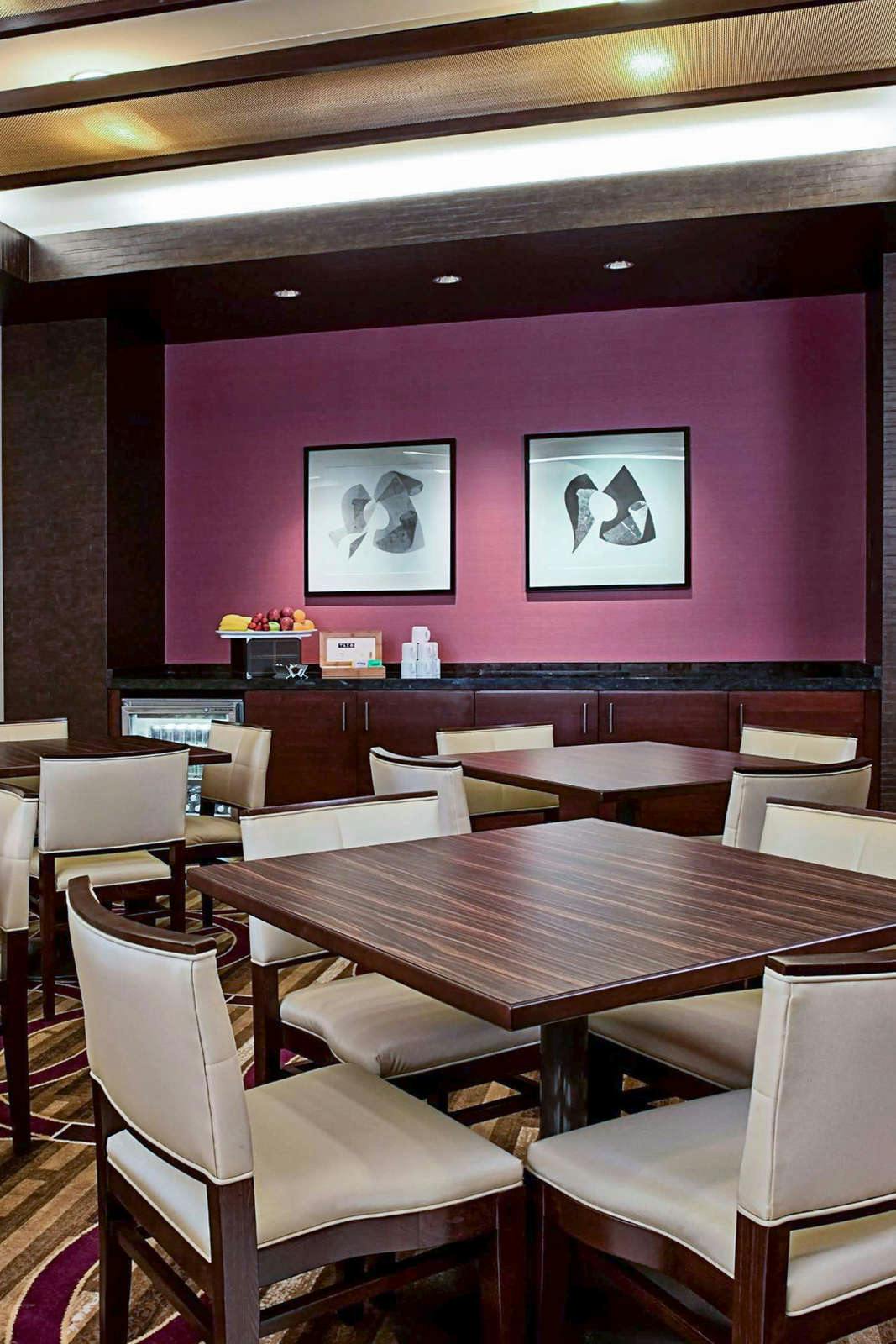 Hotel Hilton Fairfax photo 5