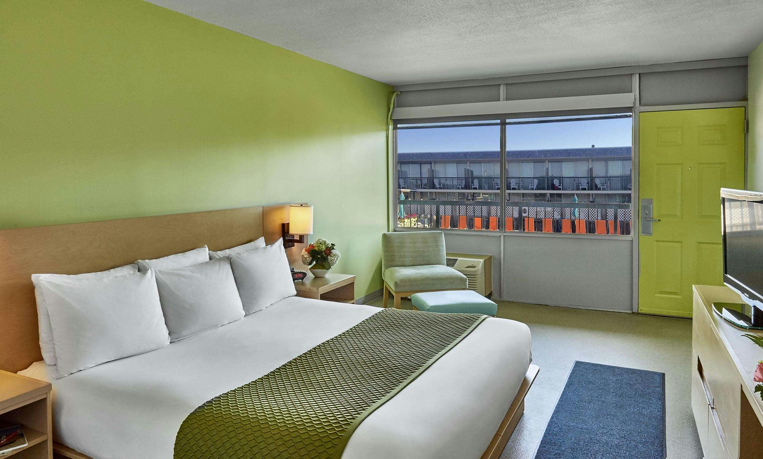 Hotel Harbor Hotel Provincetown photo 3