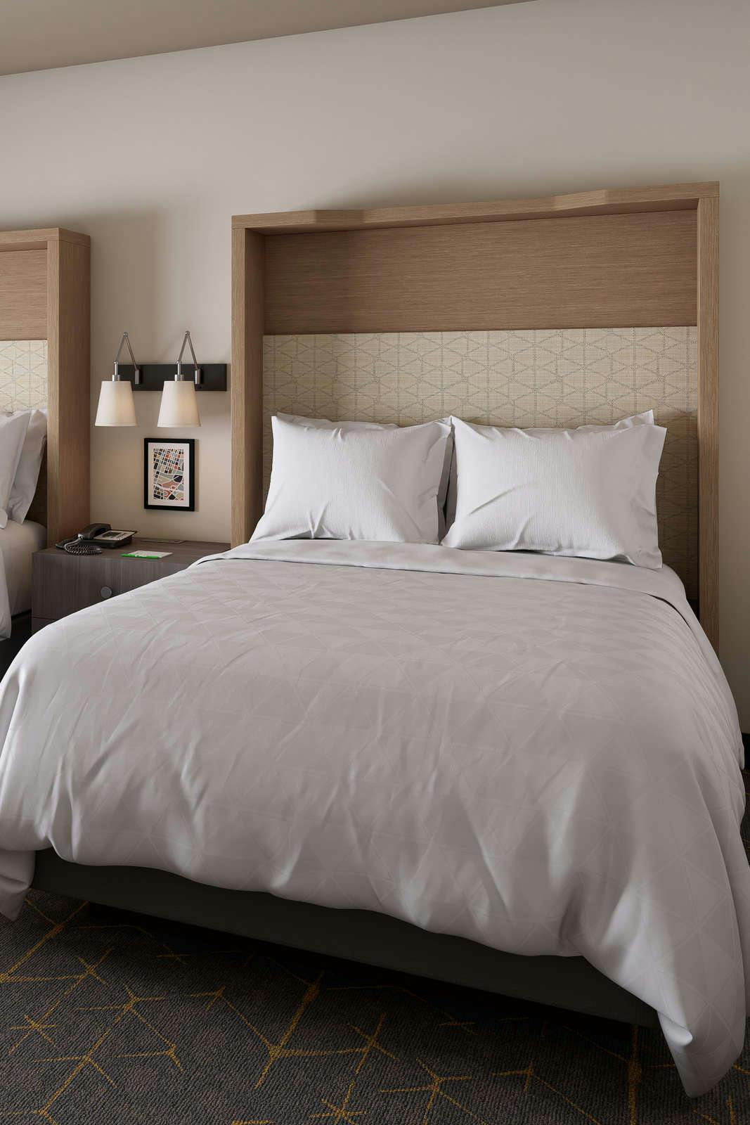 Hotel Holiday Inn Long Island Islip Arpt East photo 2