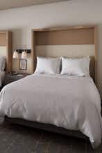 Hotel Holiday Inn Long Island Islip Arpt East photo 2