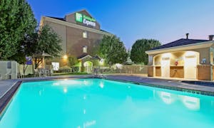 Holiday Inn Express Hotel & Suites Grapevine