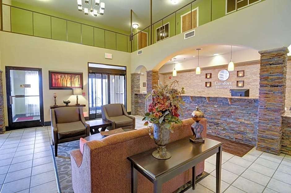 Hotel Comfort Inn & Suites Amarillo West Near Medical Center photo 1