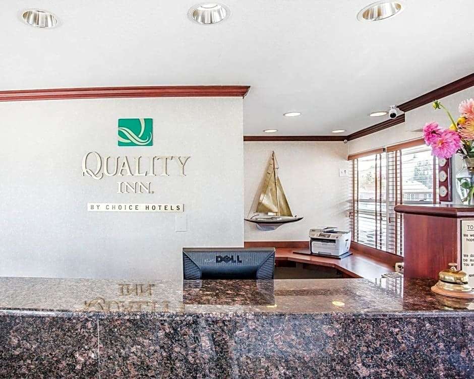 Hotel Quality Inn Port Angeles - near Olympic National Park photo 1