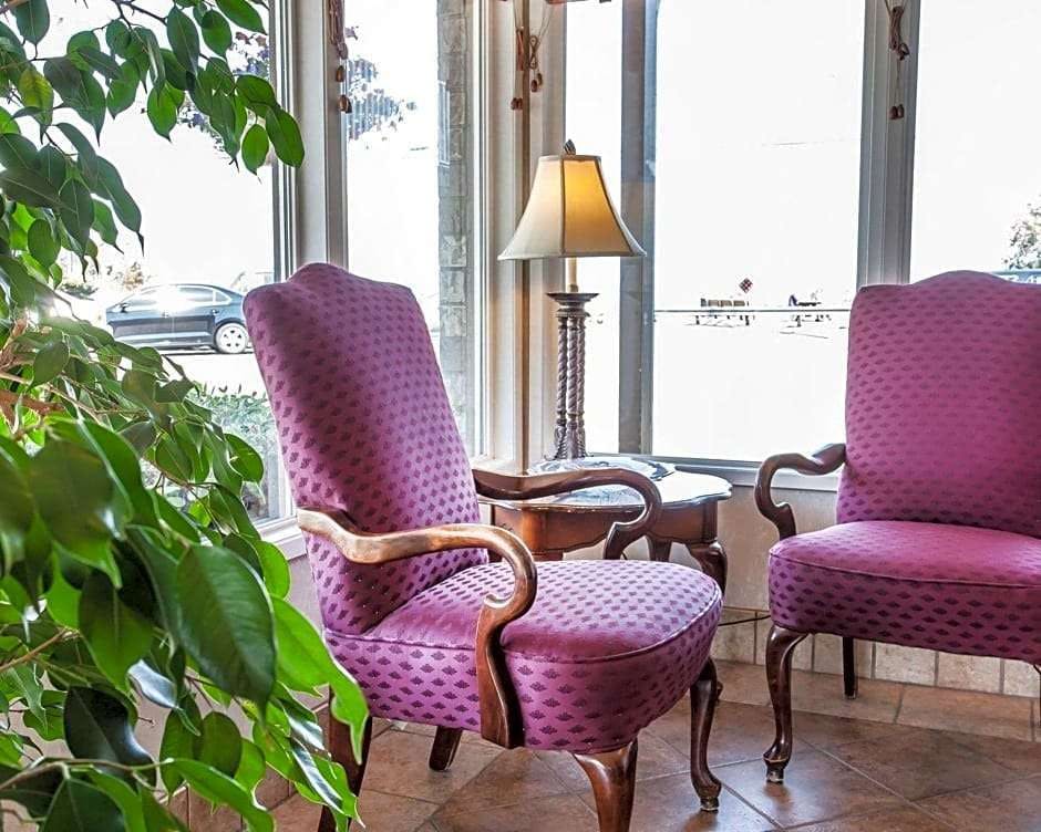 Hotel Quality Inn Port Angeles - near Olympic National Park photo 2