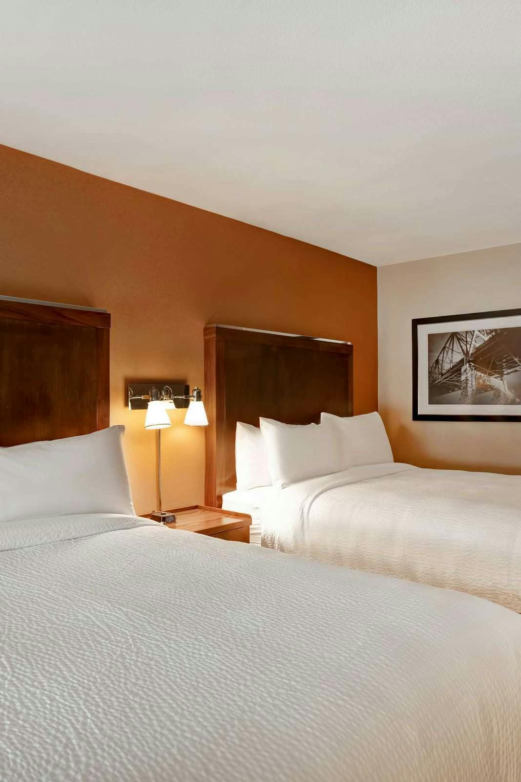 Hotel Four Points by Sheraton Peoria photo 2