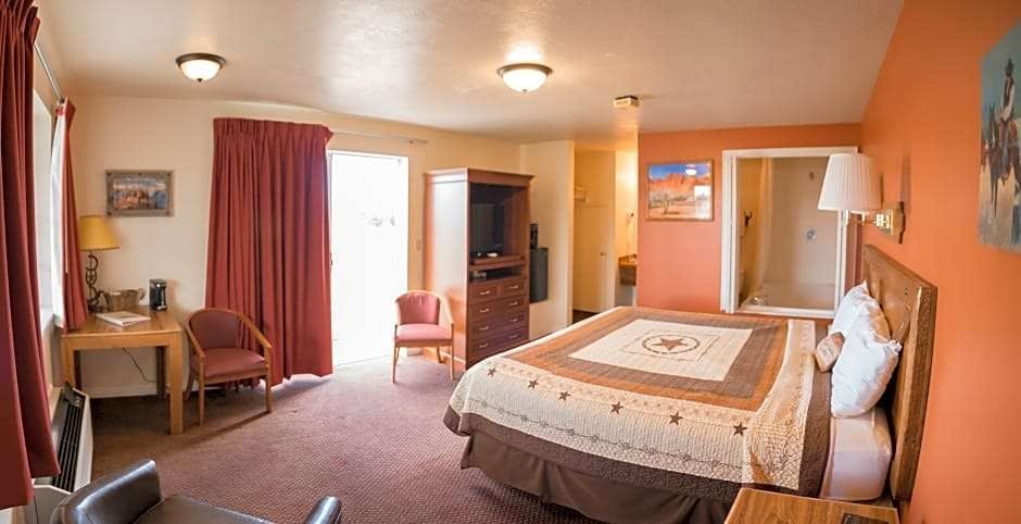 Hotel BROKEN SPUR INN AND STEAKHOUSE photo 4