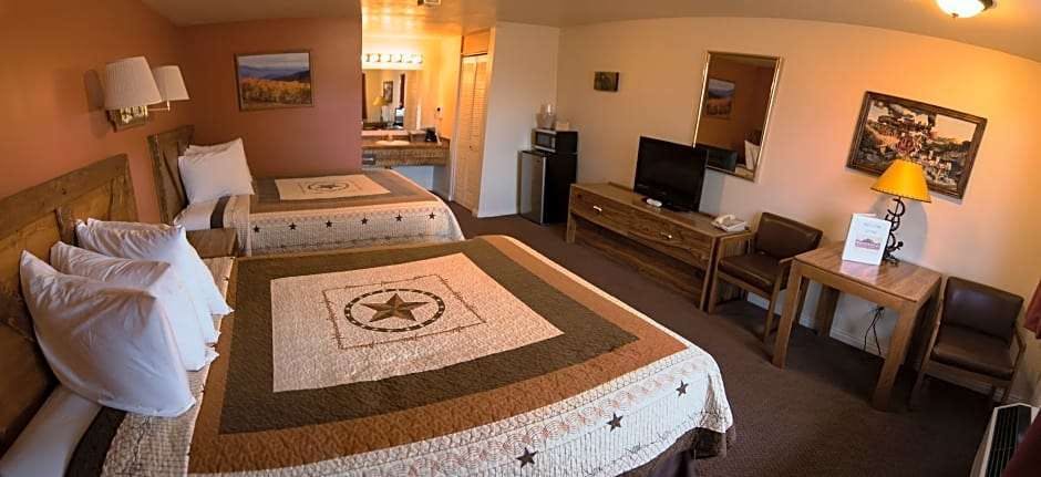 Hotel BROKEN SPUR INN AND STEAKHOUSE photo 5