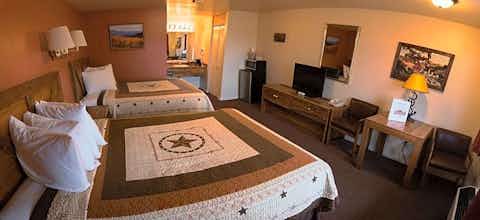 Hotel BROKEN SPUR INN AND STEAKHOUSE photo 5